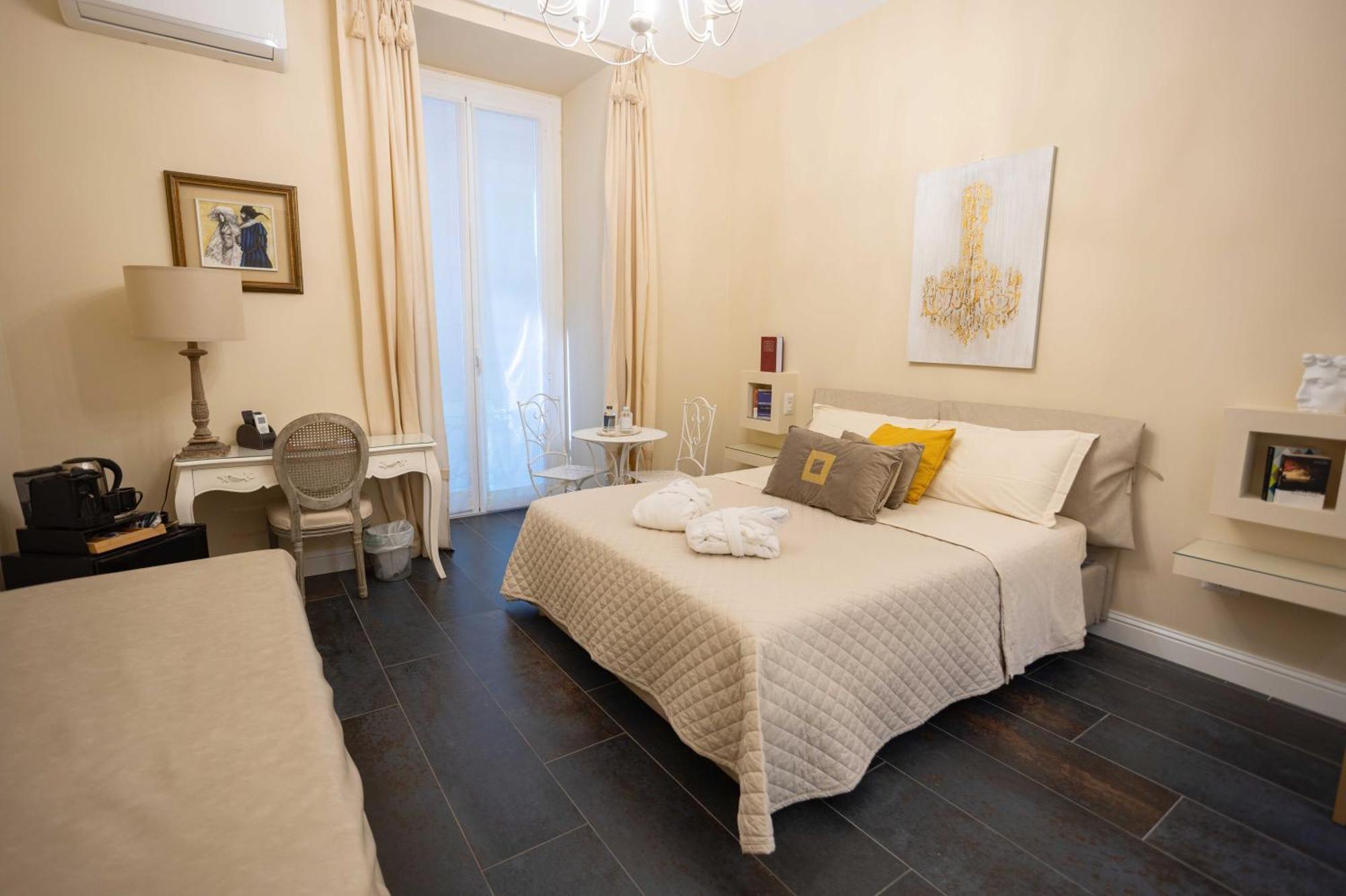 Domus Deorum Naples Extérieur photo